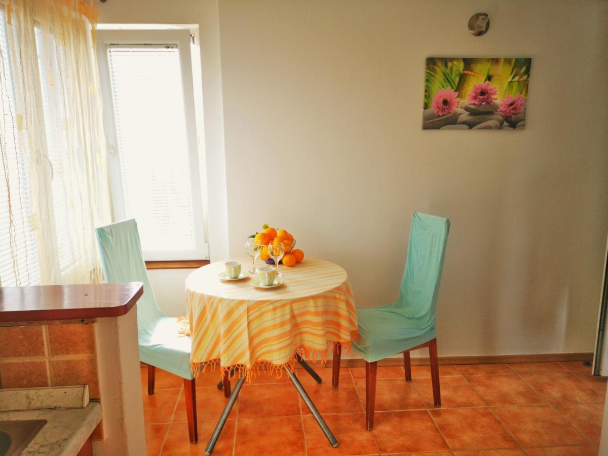 Apartments Venci بيبينيا المظهر الخارجي الصورة