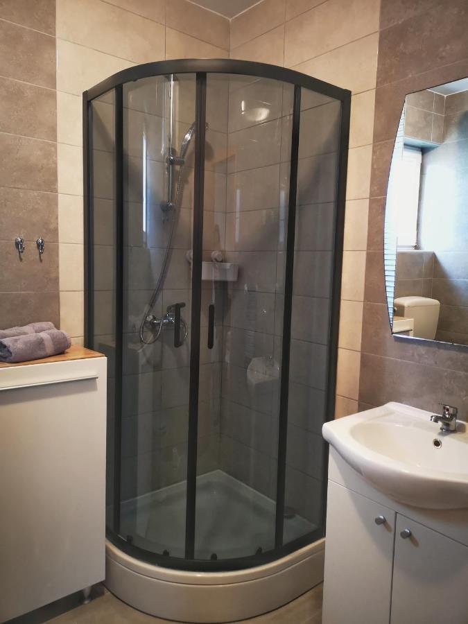 Apartments Venci بيبينيا المظهر الخارجي الصورة