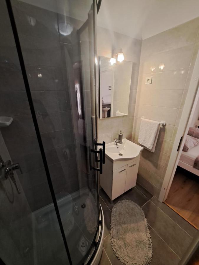 Apartments Venci بيبينيا المظهر الخارجي الصورة